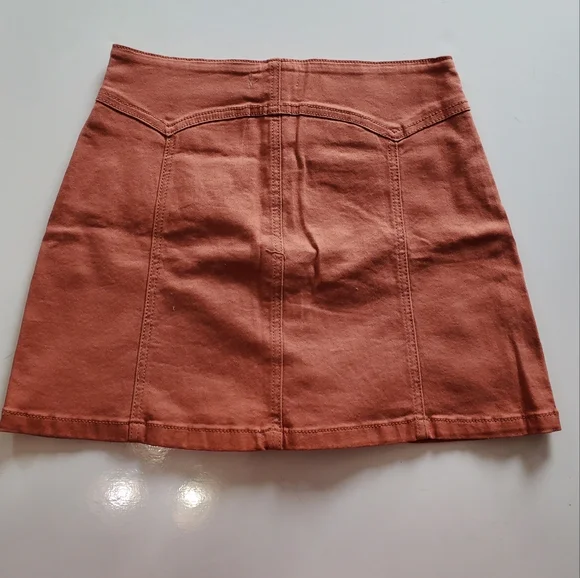 Forever 21 Skirt Button Front Burnt orange color Size 26 - Picture 5 of 5
